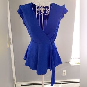 Monteau Los Angeles Royal Blue Solid Short sleeve blouse shirt top